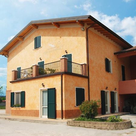 Agriturismo Parco Del Chiese Bedizzole Bagian luar foto