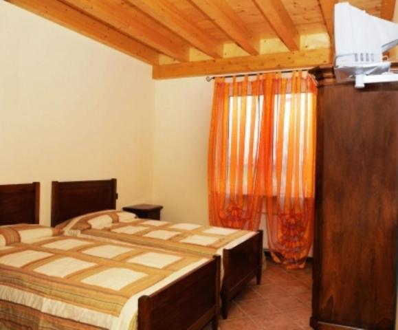 Agriturismo Parco Del Chiese Bedizzole Bagian luar foto